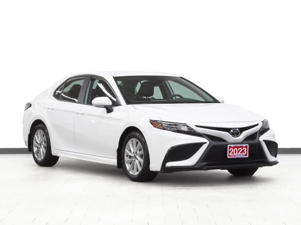 2023 Toyota Camry SE FWD