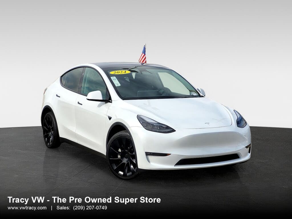 2024 Tesla Model Y Long Range AWD