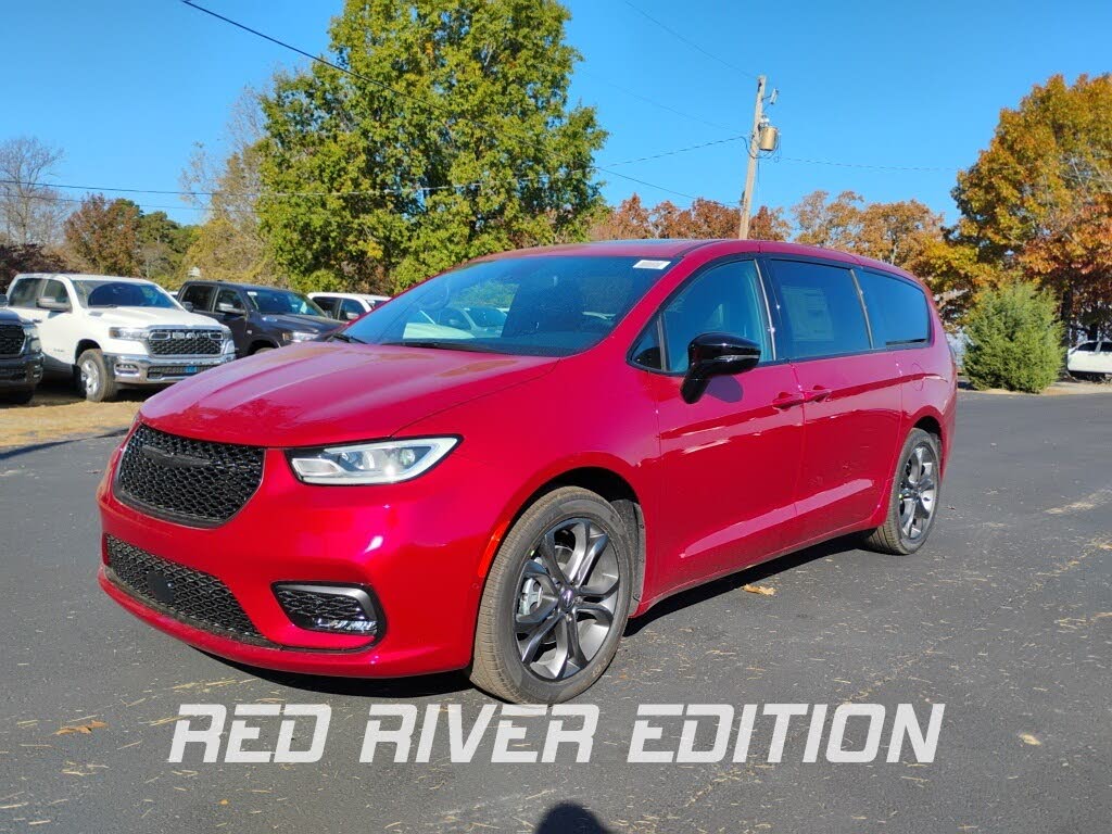 2026 Chrysler Pacifica Select FWD