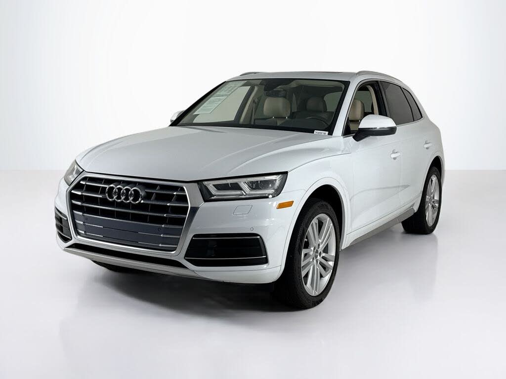 2020 Audi Q5 quattro Premium Plus 45 TFSI