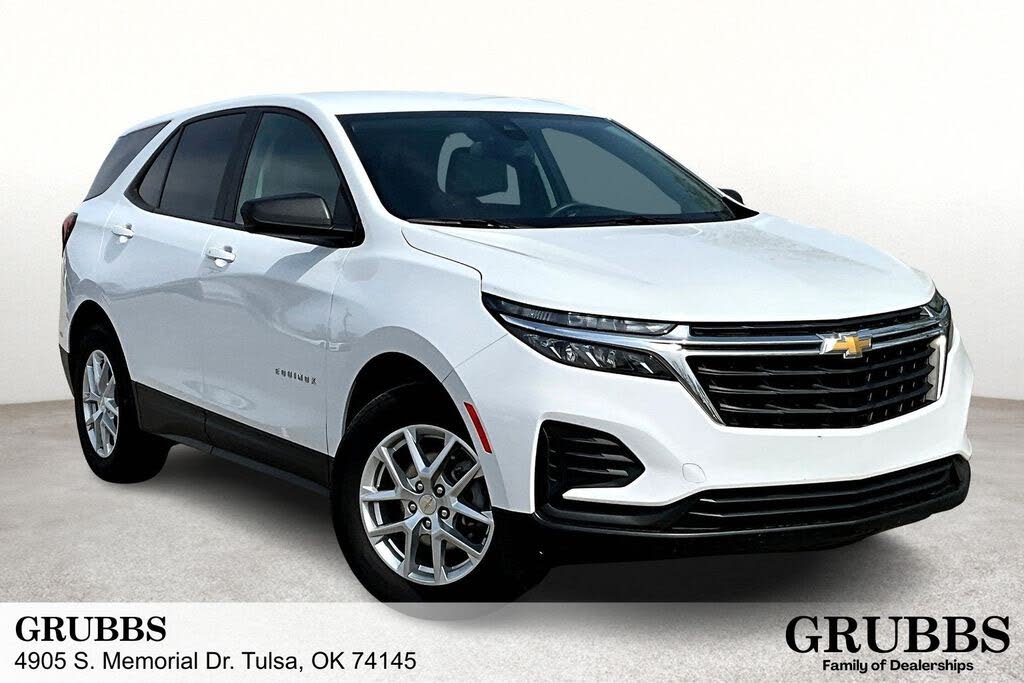 2022 Chevrolet Equinox LS FWD with 1LS