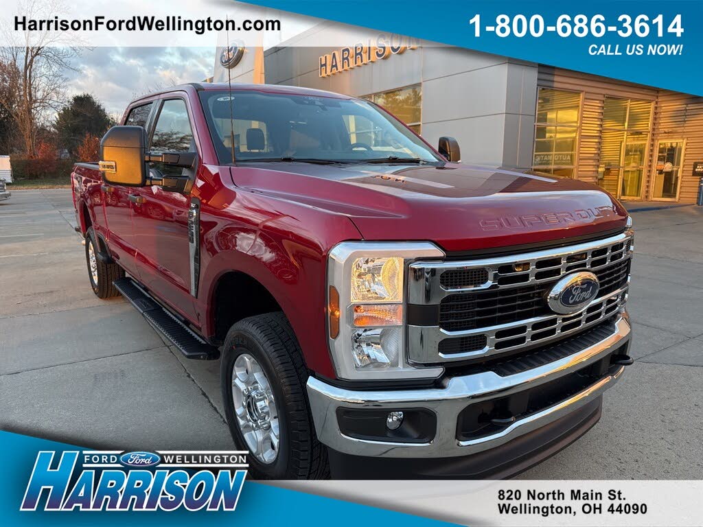 2026 Ford F-250 Super Duty XLT Crew Cab 4WD