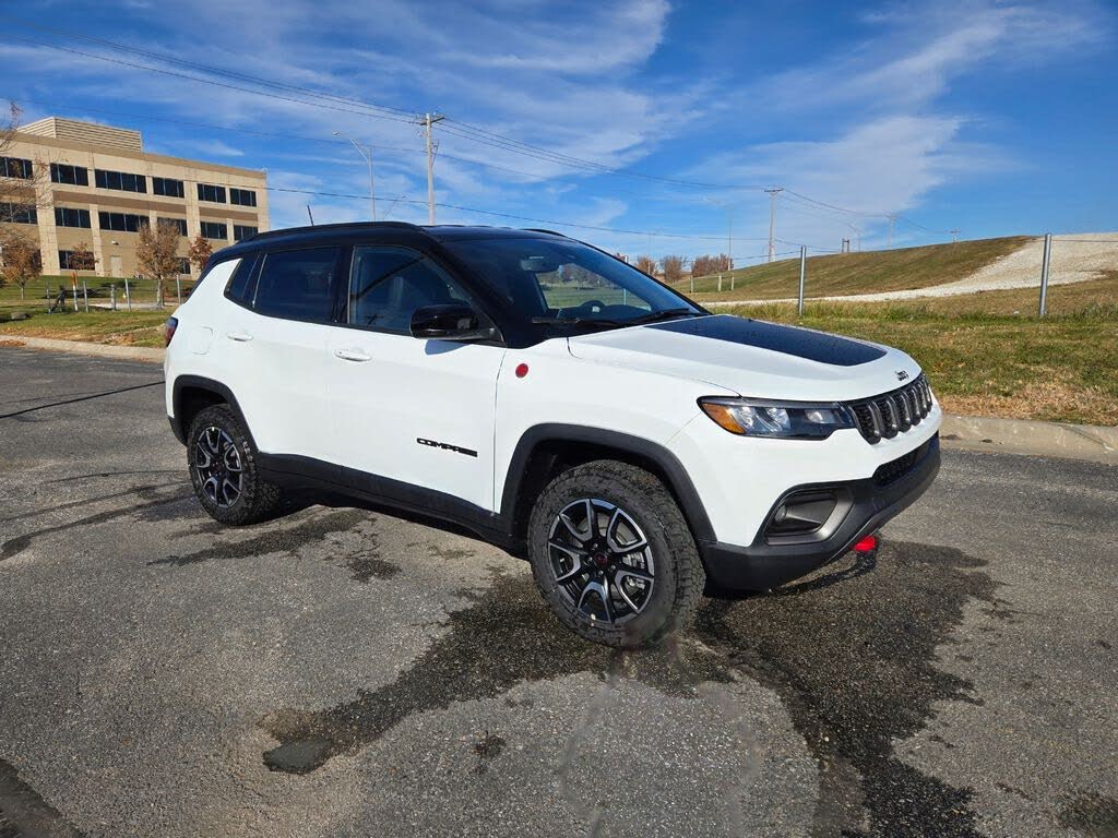 2026 Jeep Compass Trailhawk 4WD