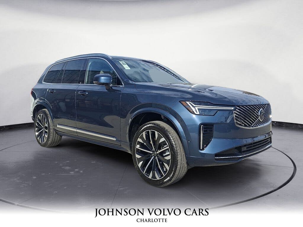 2026 Volvo XC90 B5 Plus 7-Passenger AWD