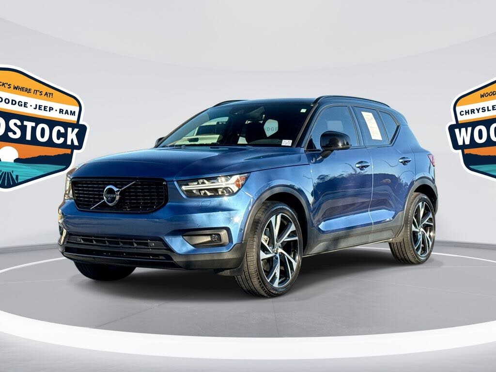 2021 Volvo XC40 T5 R-Design AWD