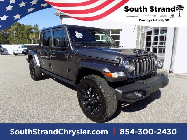 2024 Jeep Gladiator NightHawk Crew Cab 4WD