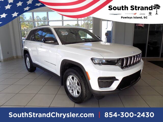 2024 Jeep Grand Cherokee Laredo RWD