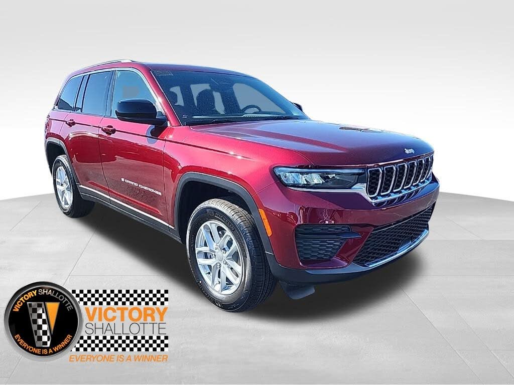 2025 Jeep Grand Cherokee Laredo X 4WD