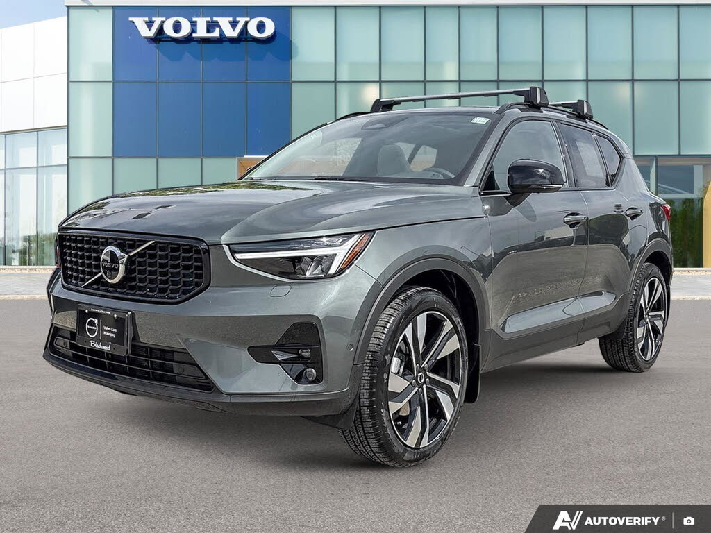 2026 Volvo XC40 B5 Plus AWD