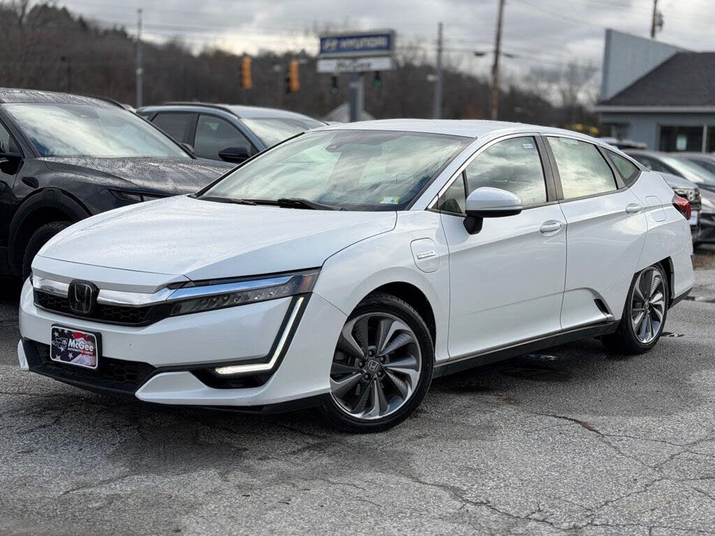 2018 Honda Clarity Hybrid Plug-In Touring FWD