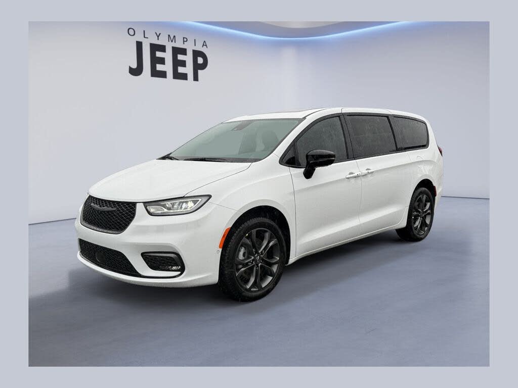 2026 Chrysler Pacifica Select AWD