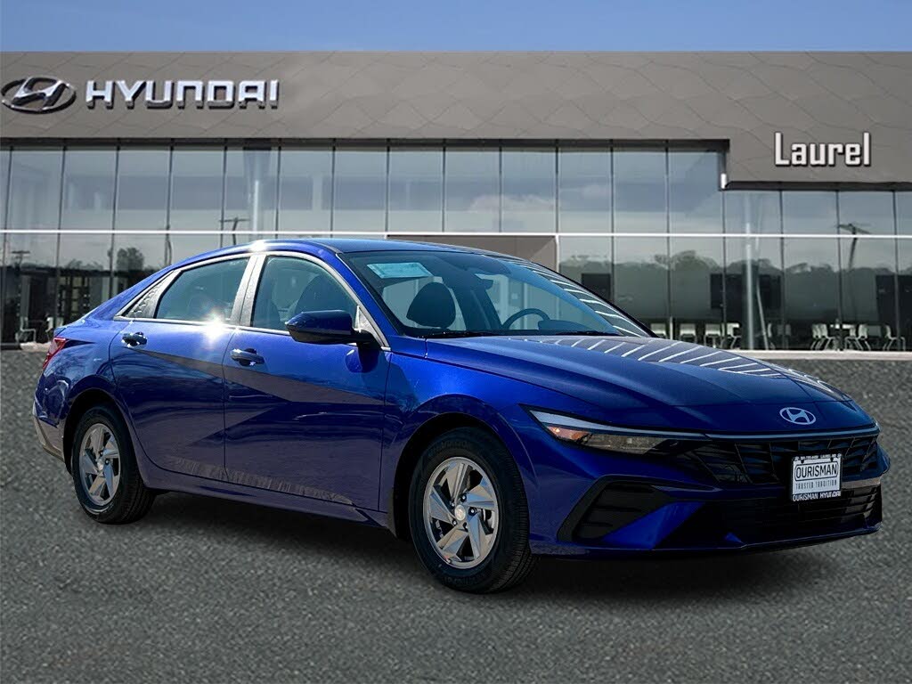 2026 Hyundai Elantra SE FWD