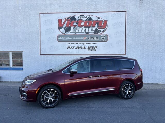 2022 Chrysler Pacifica Limited AWD