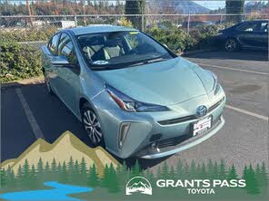 Toyota Prius XLE AWD-e