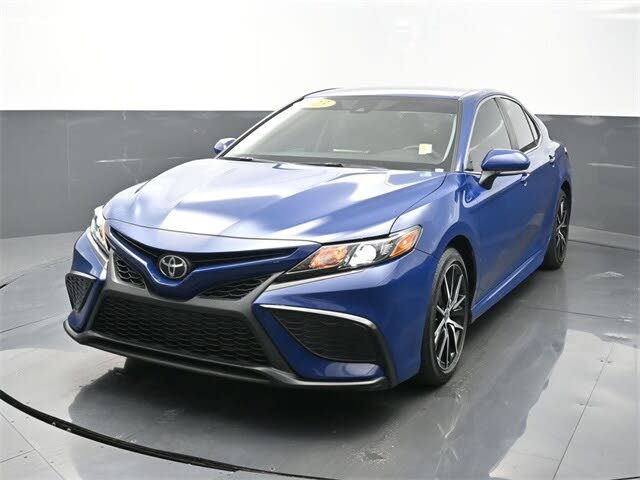2023 Toyota Camry SE Nightshade FWD