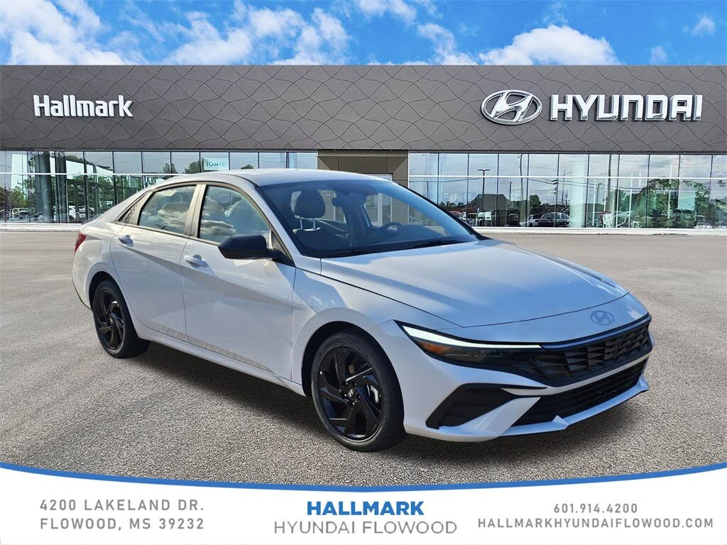 2026 Hyundai Elantra SEL Sport FWD