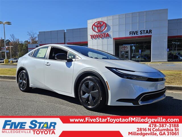 2026 Toyota Prius Plug-In Hybrid SE FWD