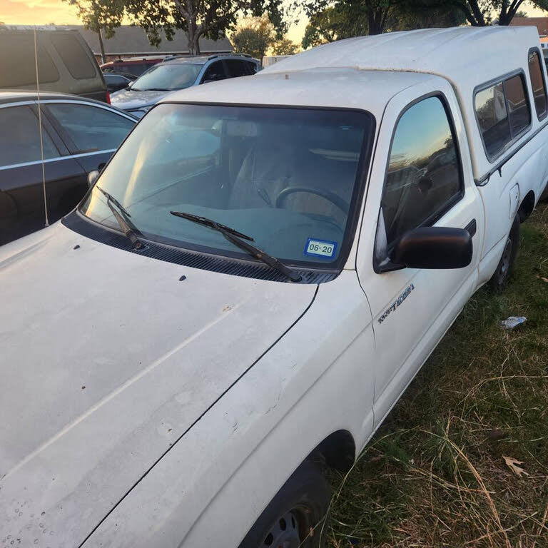 1996 Toyota Tacoma 2 Dr STD Standard Cab SB