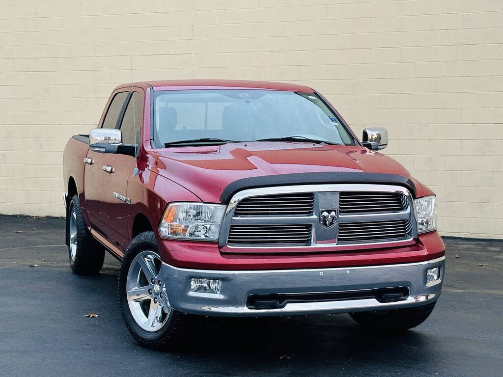 2012 RAM 1500 SLT Crew Cab 4WD