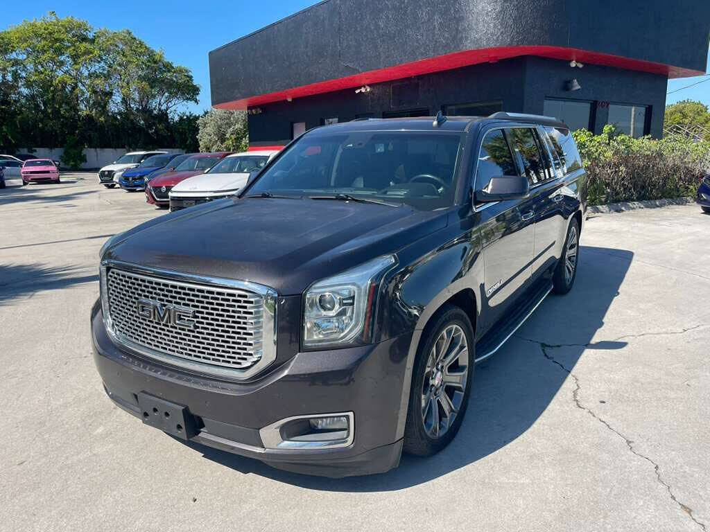2016 GMC Yukon XL Denali 4WD