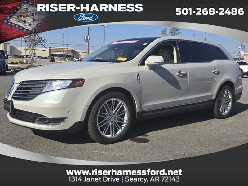 2019 Lincoln MKT Reserve AWD
