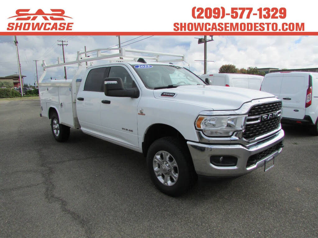 2023 RAM 3500 Big Horn Crew Cab LB 4WD
