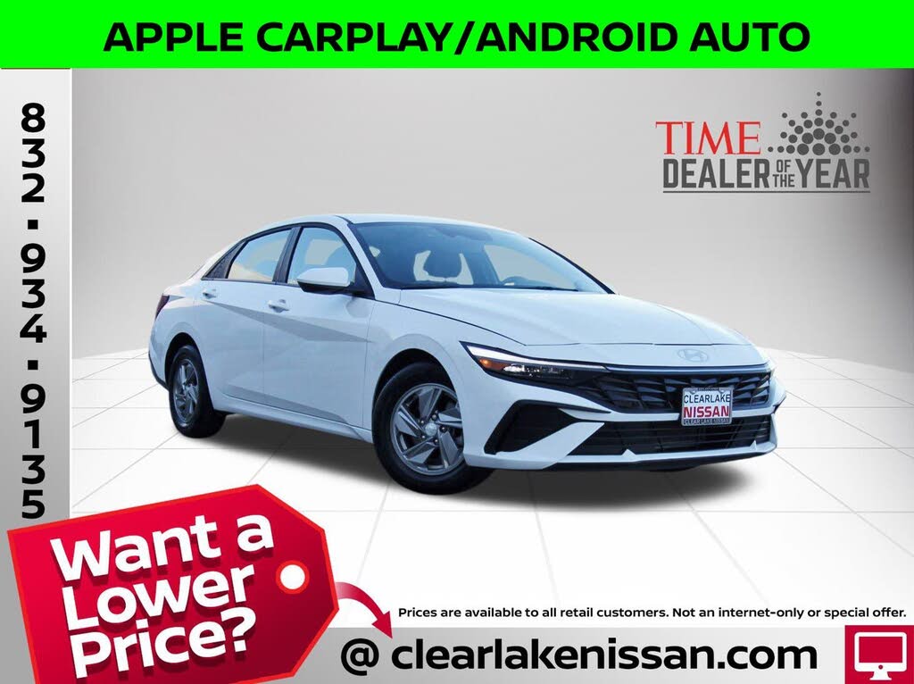 2024 Hyundai Elantra SE FWD