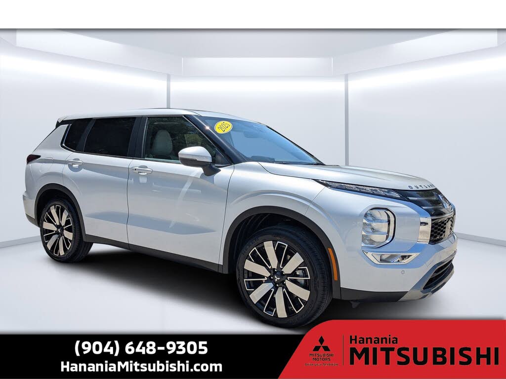 2025 Mitsubishi Outlander SE FWD