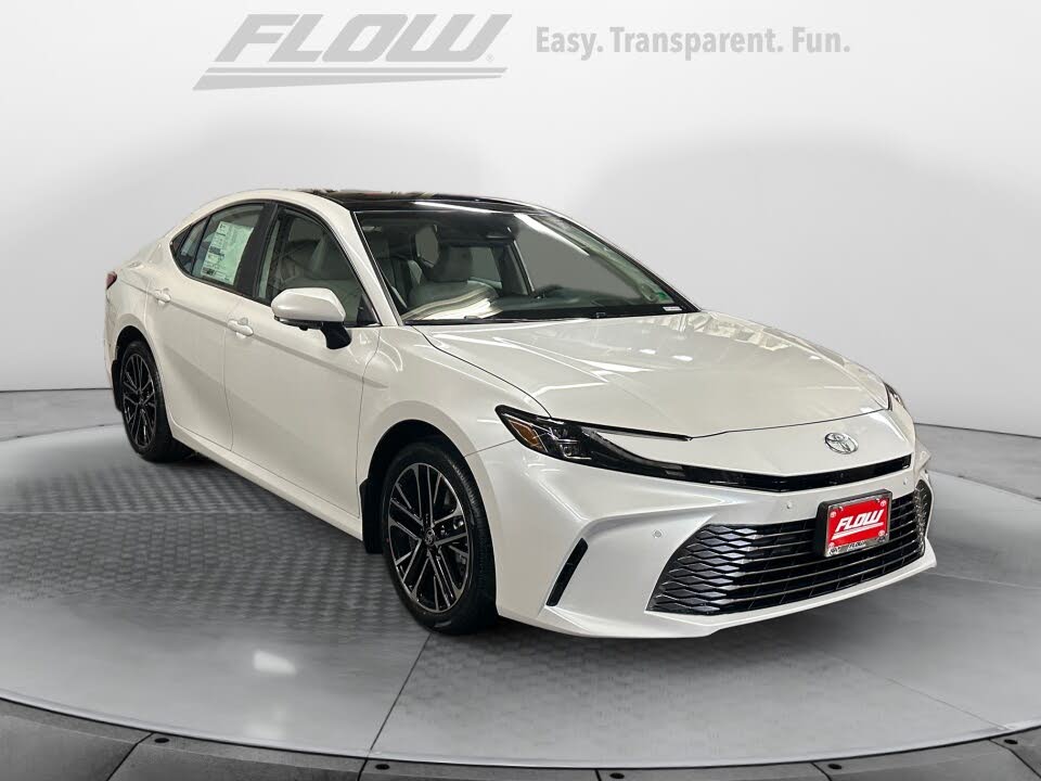 2026 Toyota Camry XLE FWD