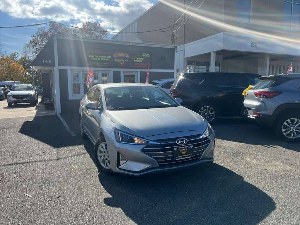 2020 Hyundai Elantra SE FWD