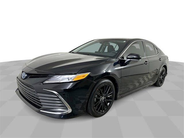2022 Toyota Camry Hybrid XLE FWD