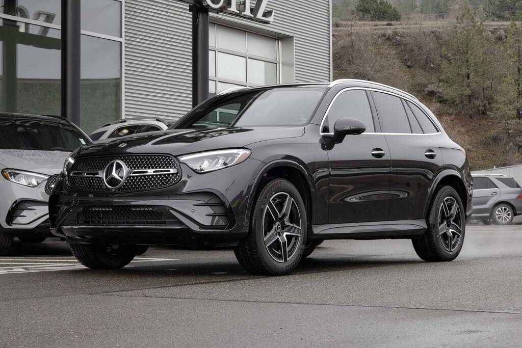 2025 Mercedes-Benz GLC 300 4MATIC