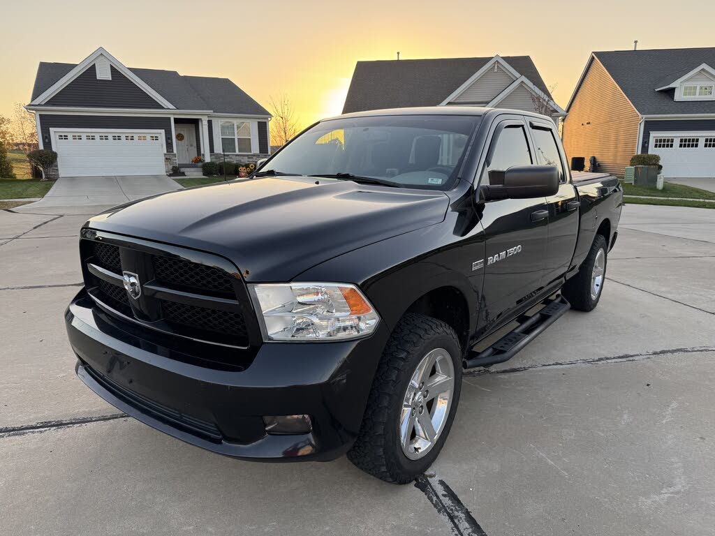 2012 RAM 1500 Express Quad Cab 4WD