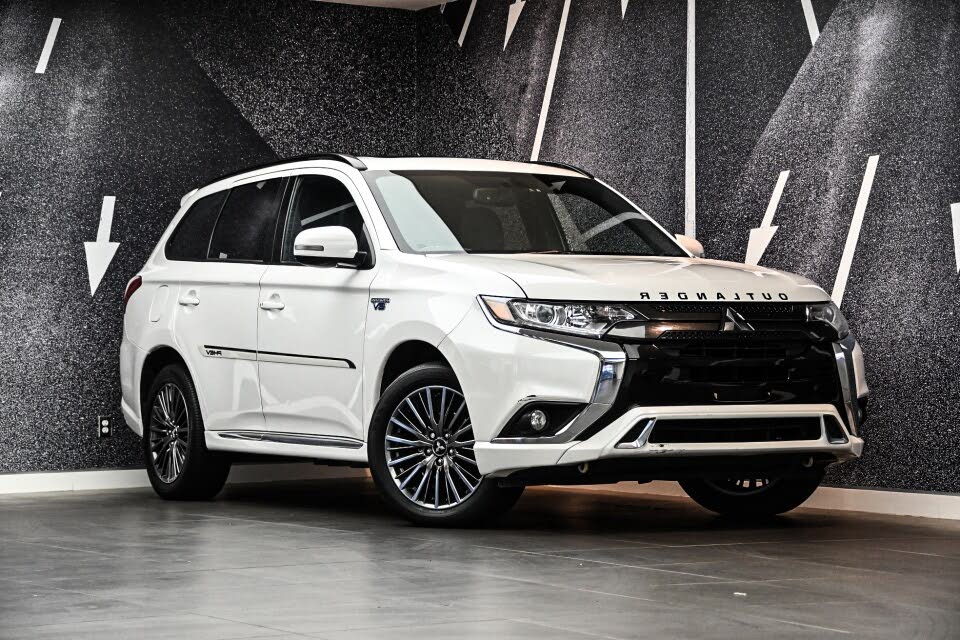 2022 Mitsubishi Outlander Hybrid Plug-in SEL S-AWC
