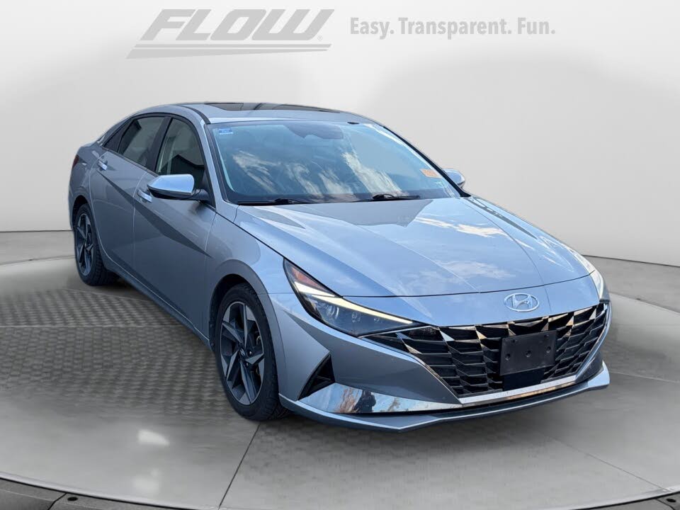2023 Hyundai Elantra Limited FWD