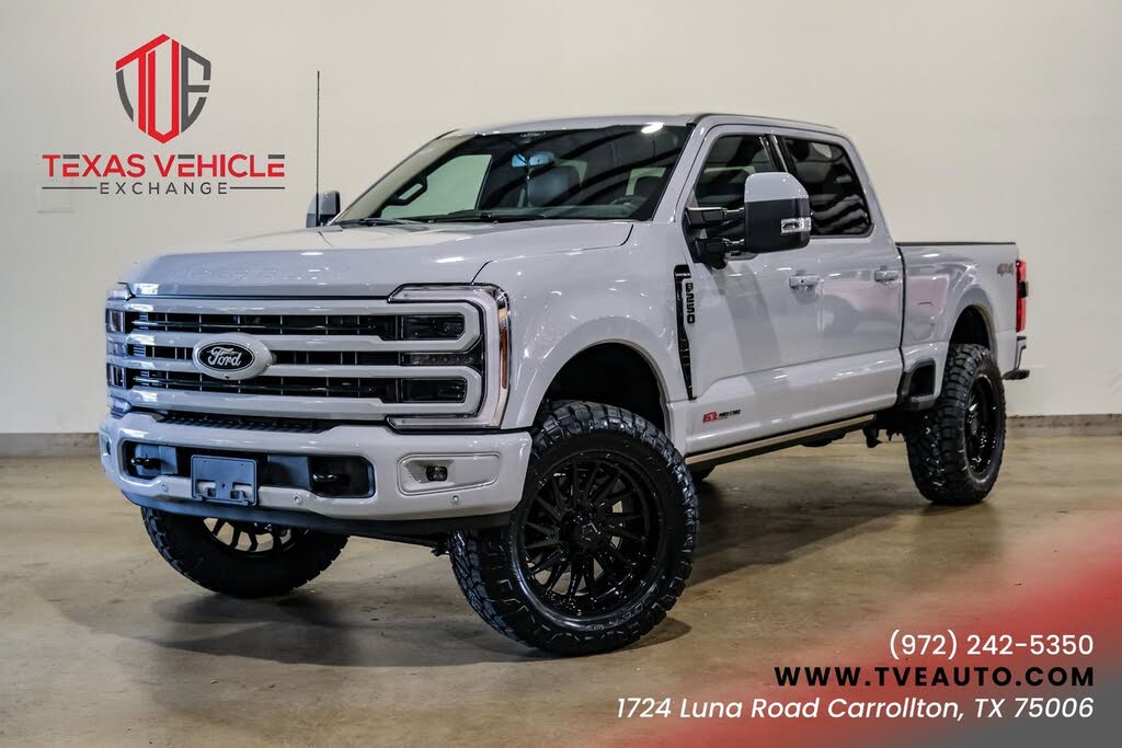 2026 Ford F-250 Super Duty Platinum Crew Cab 4WD