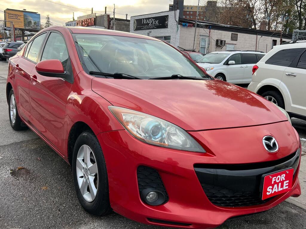 2012 Mazda MAZDA3 GS-SKY