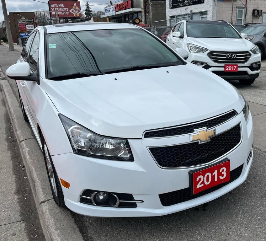 2013 Chevrolet Cruze 2LT Sedan FWD
