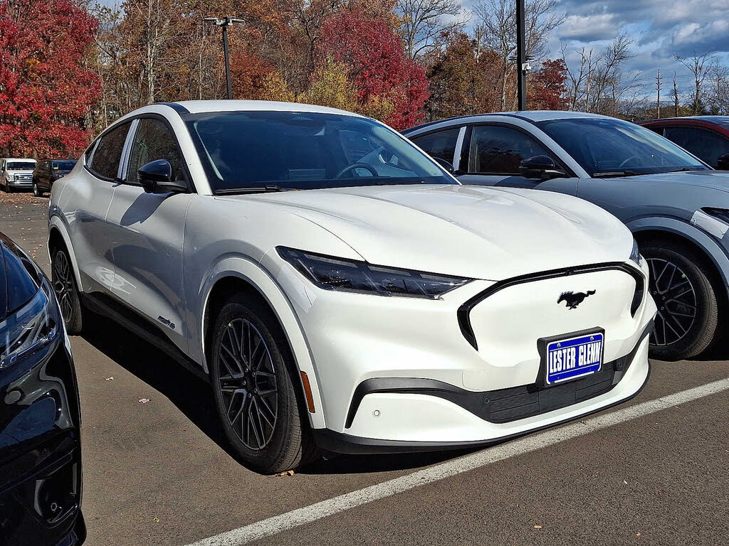 2025 Ford Mustang Mach-E Premium AWD