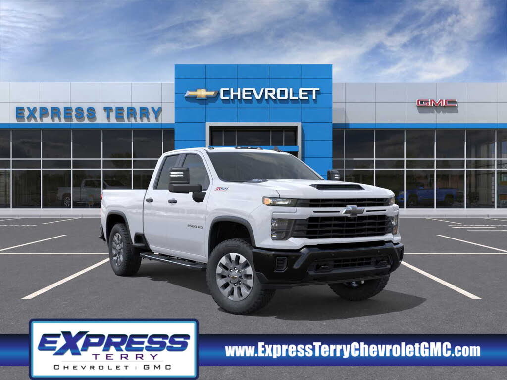 2026 Chevrolet Silverado 2500HD Custom Double Cab 4WD