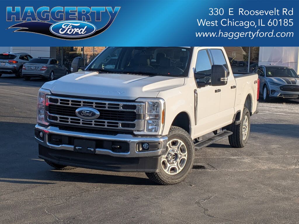 2026 Ford F-250 Super Duty XLT Crew Cab 4WD