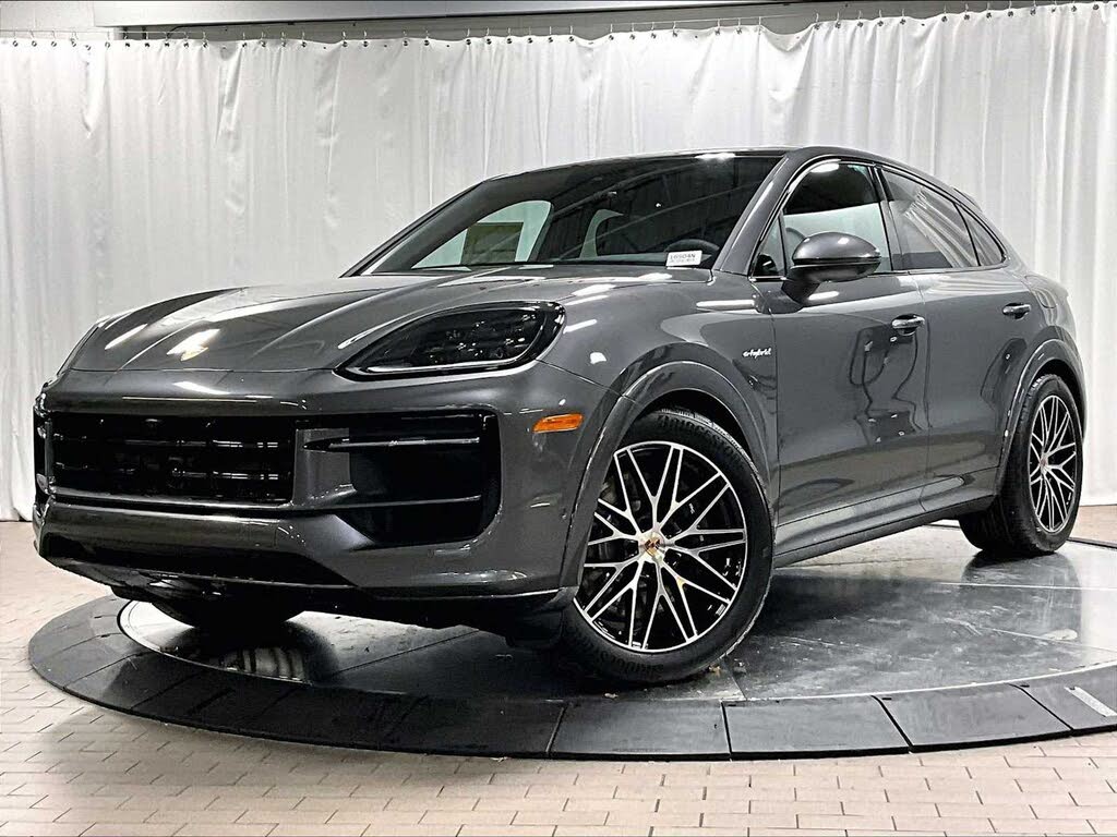 2026 Porsche Cayenne Coupe AWD