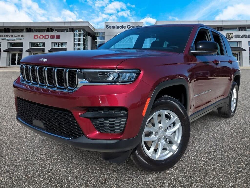 2025 Jeep Grand Cherokee Laredo X RWD