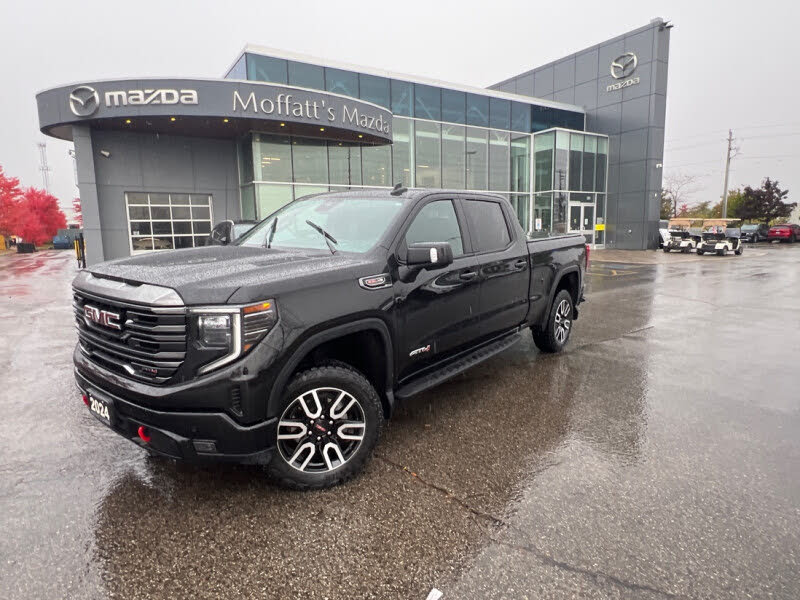 2024 GMC Sierra 1500 AT4 Crew Cab 4WD