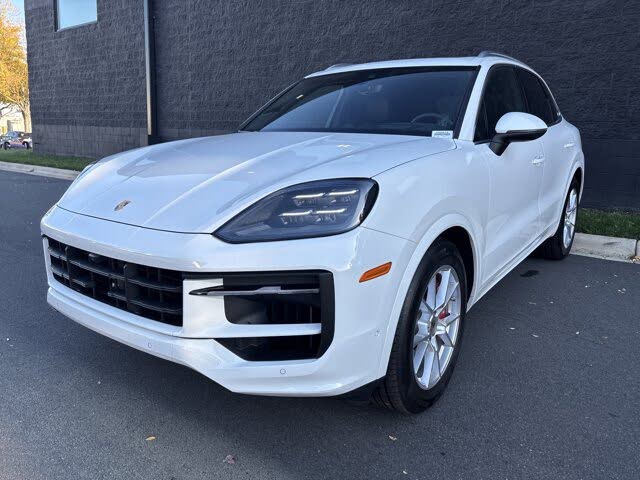 2025 Porsche Cayenne S AWD
