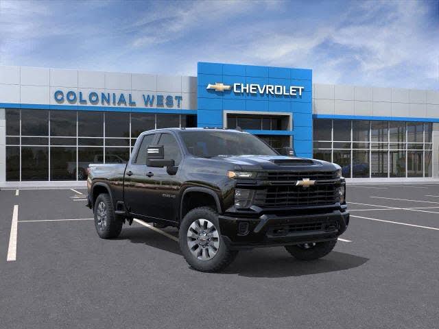 2026 Chevrolet Silverado 2500HD Custom Double Cab 4WD