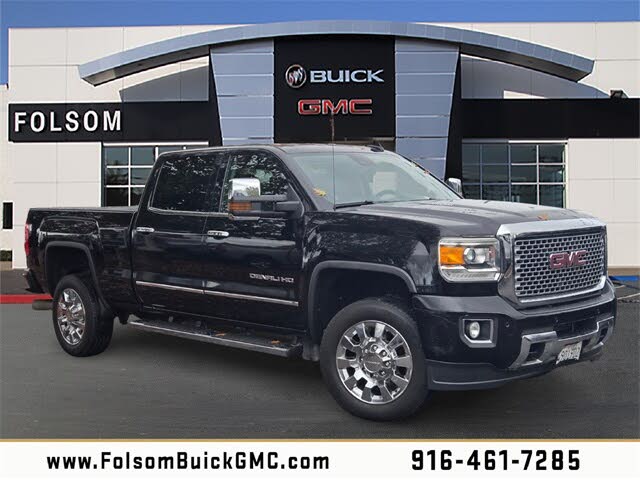 2016 GMC Sierra 2500HD Denali Crew Cab SB 4WD