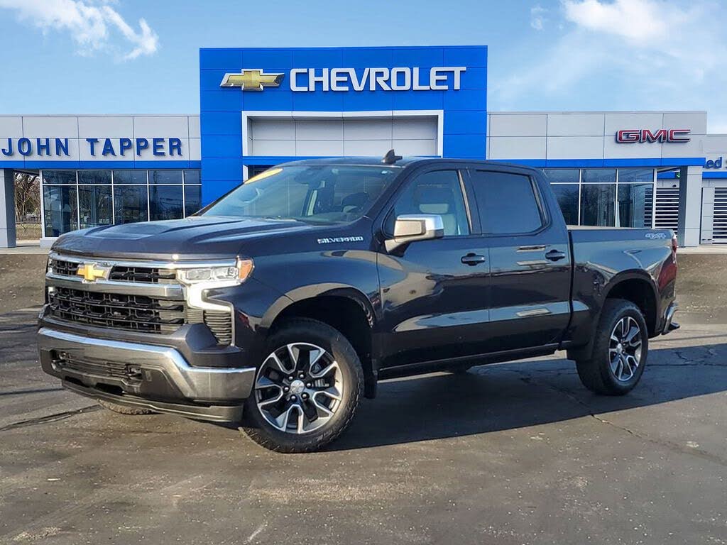 2022 Chevrolet Silverado 1500 LT Crew Cab 4WD