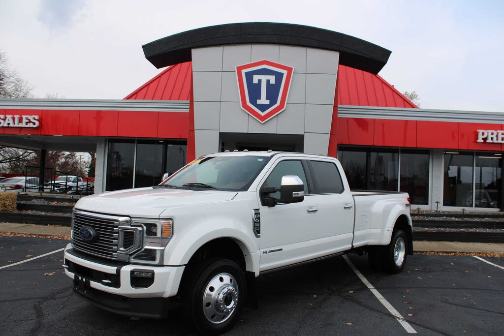 2022 Ford F-450 Super Duty Platinum Crew Cab LB DRW 4WD