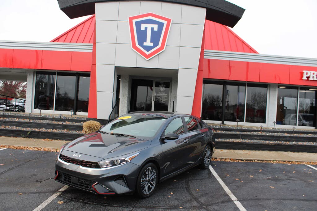 2022 Kia Forte GT-Line FWD